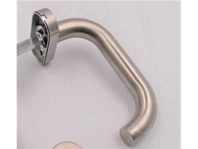  Klika HELEN s pružinou L ovál rozeta NEREZ