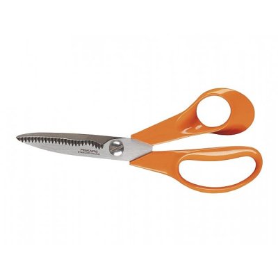 NG 10177 Nůžky FISKARS CLASSIC S92 ruční univerzální 18cm 1000555 21x86x280