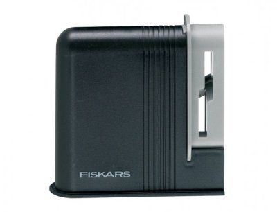 NG 35435 Ostřič nůžek FISKARS FUNCTIONAL FORM Clip Sharp 1000812 35x105x170